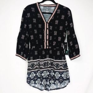 NWT Kendall & Kylie Black Romper ✨